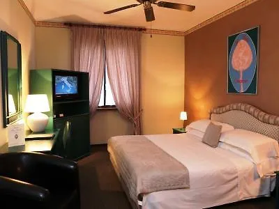 San Carlo 4*